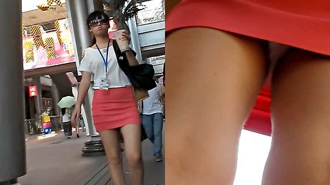 Awesome upskirt booty video